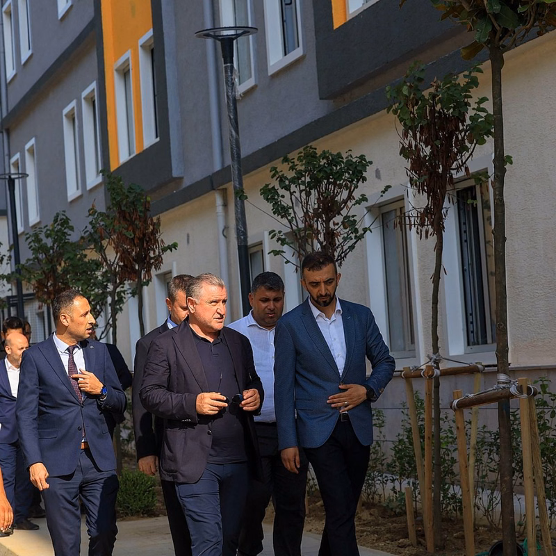 Bakan Osman Aşkın Bak İstanbul'daki yurt inşaatlarını inceledi - Görsel 2