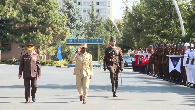 TSK'da Somali Genelkurmay Başkanı Mohamud İçin Askeri Tören - Görsel 3