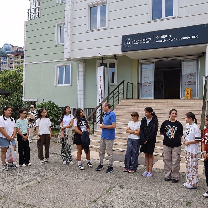 Giresunlu Gençler Samsun’daki Gençlik Kampına Uğurlandı - Görsel 1