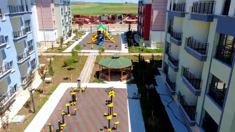 Kütahya Aslanapa'da 122 sosyal konut hak sahiplerine teslim ediliyor - Görsel 1