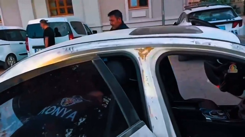 Konya'da Otomobilden Hırsızlık Yapan 5 Şüpheli Tutuklandı - Görsel 1