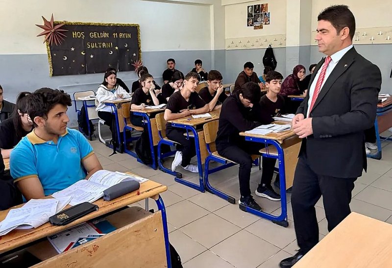 Hakkâri Eğitimde Türkiye İkincisi Oldu: Ortalama Süre Arttı - Görsel 2