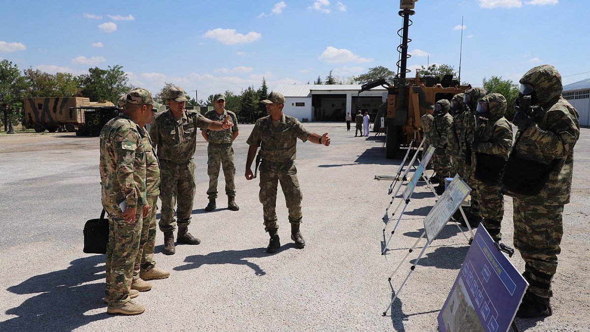 Özbekistan Askerî KBRN Heyetinden Kritik Ziyaret