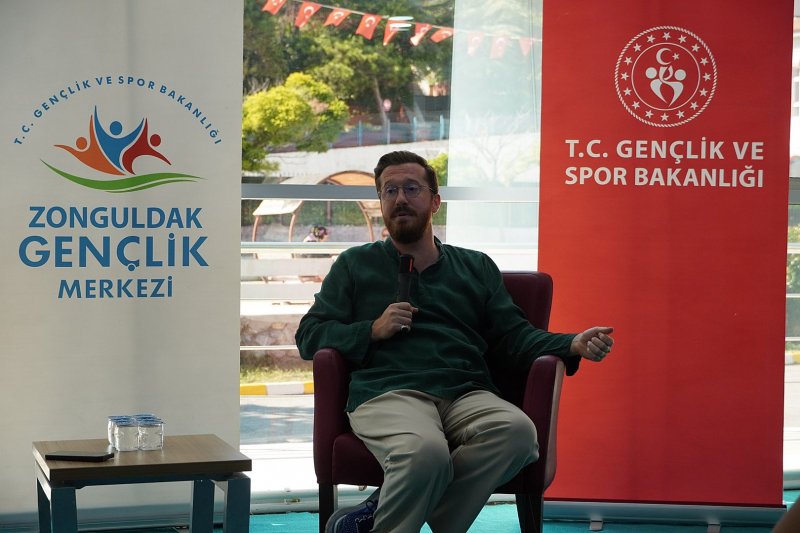 Zonguldak'ta Gençler Sertaç Abi ile Kardeşlik Buluşması'nda Bir Araya Geldi - Görsel 3
