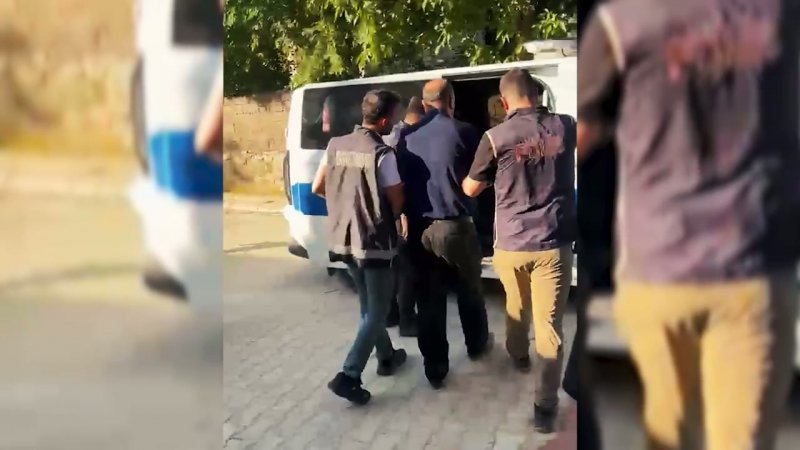 Bitlis Merkezli 6 İlde Tefecilik Operasyonu: 25 Tutuklama - Görsel 3