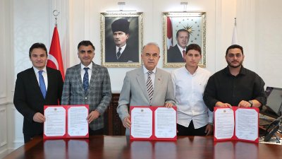 Ordu Altınordu'da Eğitime Hayırsever Desteği: Başöğretmen Anadolu Lisesi'ne Modern Kütüphane