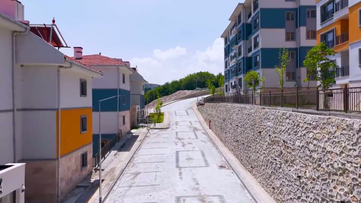 Düzce Akçakoca'da TOKİ Konutları Teslim Ediliyor