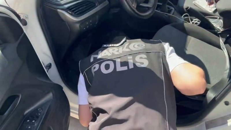 Kastamonu'da Narkotik Operasyonu: 2 Tutuklama - Görsel 1