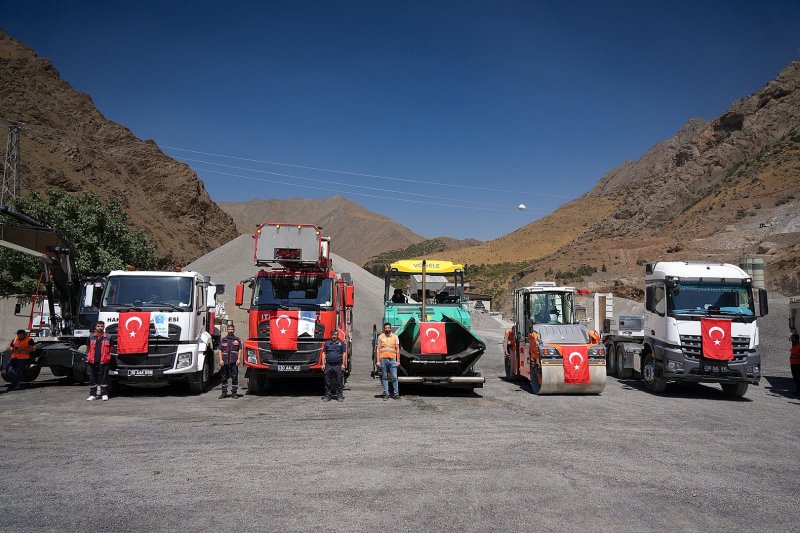 Hakkari'nin Hizmet Filosu 127,6 Milyon TL'lik Yatırımla Güçlendi - Görsel 3