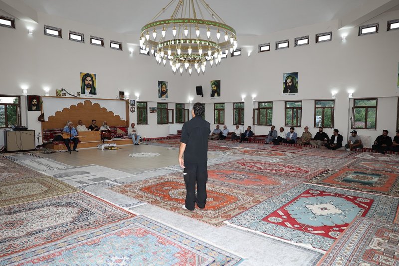 Tunceli Valisi Şefik Aygöl, Darıkent Baba Mansur Cemevi'nde Canlarla Buluştu - Görsel 2