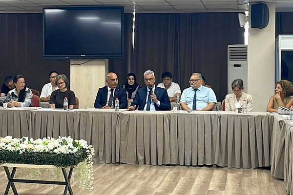 Bakan Memişoğlu İzmir'de NRP Eğitimcileriyle Buluştu - Görsel 1