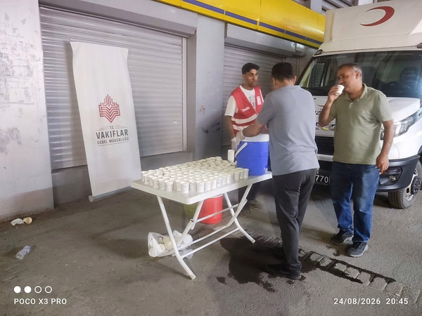 Erzurum Vakıflar Bölge Müdürlüğü'nden Kandil İkramı - Görsel 2