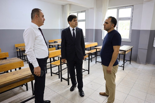 Mersin'de Ücretsiz Ders Kitapları Öğrenciler İçin Hazırlanıyor - Görsel 2