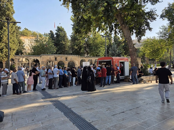 Şanlıurfa ve Adıyaman'da Vatandaşlara Limonata İkramı - Görsel 3