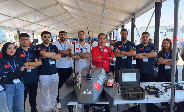 Sivas Cumhuriyet Üniversitesi Öğrencilerinden TEKNOFEST'te Büyük Başarı - Görsel 1