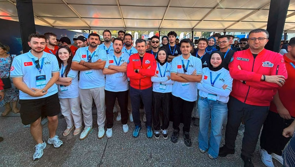 Sivas Cumhuriyet Üniversitesi Öğrencilerinden TEKNOFEST'te Büyük Başarı - Görsel 3