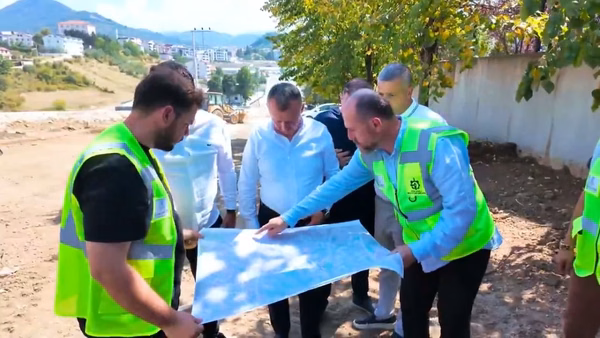 Başiskele'de Üç Ulaşım Aksında Kapsamlı Altyapı ve Üstyapı Çalışması - Görsel 1