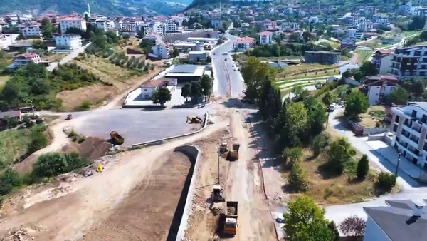Başiskele'de Üç Ulaşım Aksında Kapsamlı Altyapı ve Üstyapı Çalışması - Görsel 3