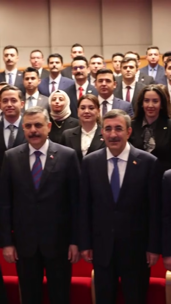 Cevdet Yılmaz Genç Kaymakam Adaylarıyla Devlet Tecrübesini Paylaştı - Görsel 4