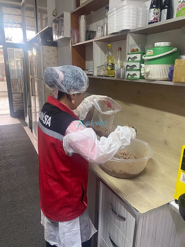 Manisa'da 17 İlçede Eş Zamanlı Gıda Denetimi Gerçekleştirildi - Görsel 3