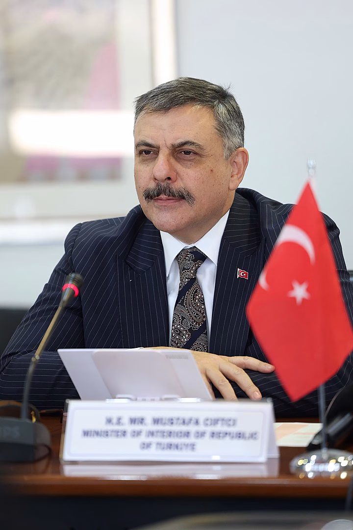 İçişleri Bakanı Çiftçi Atina'da Göç Görüşmesi Yaptı