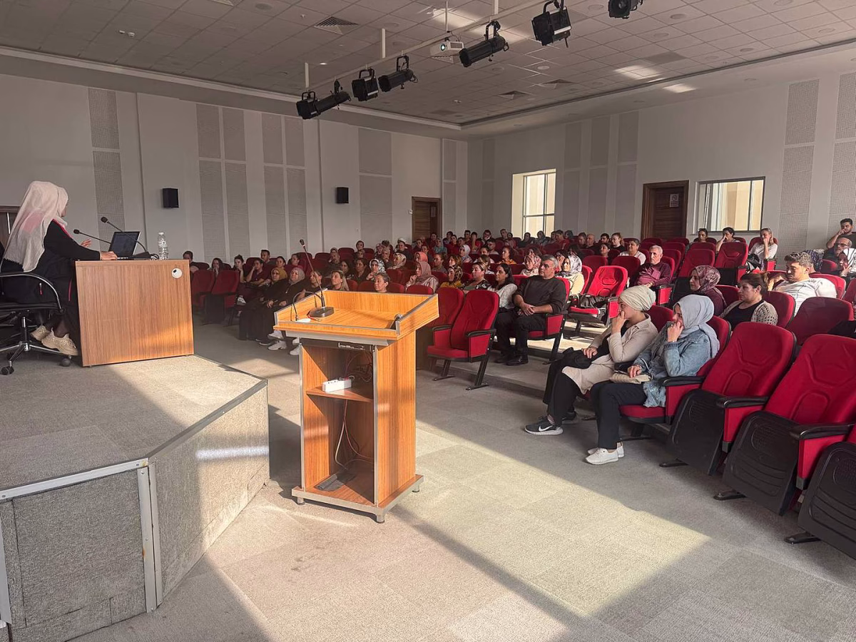 Merkezefendi'de Kantin Çalışanlarına Gıda Hijyeni Eğitimi